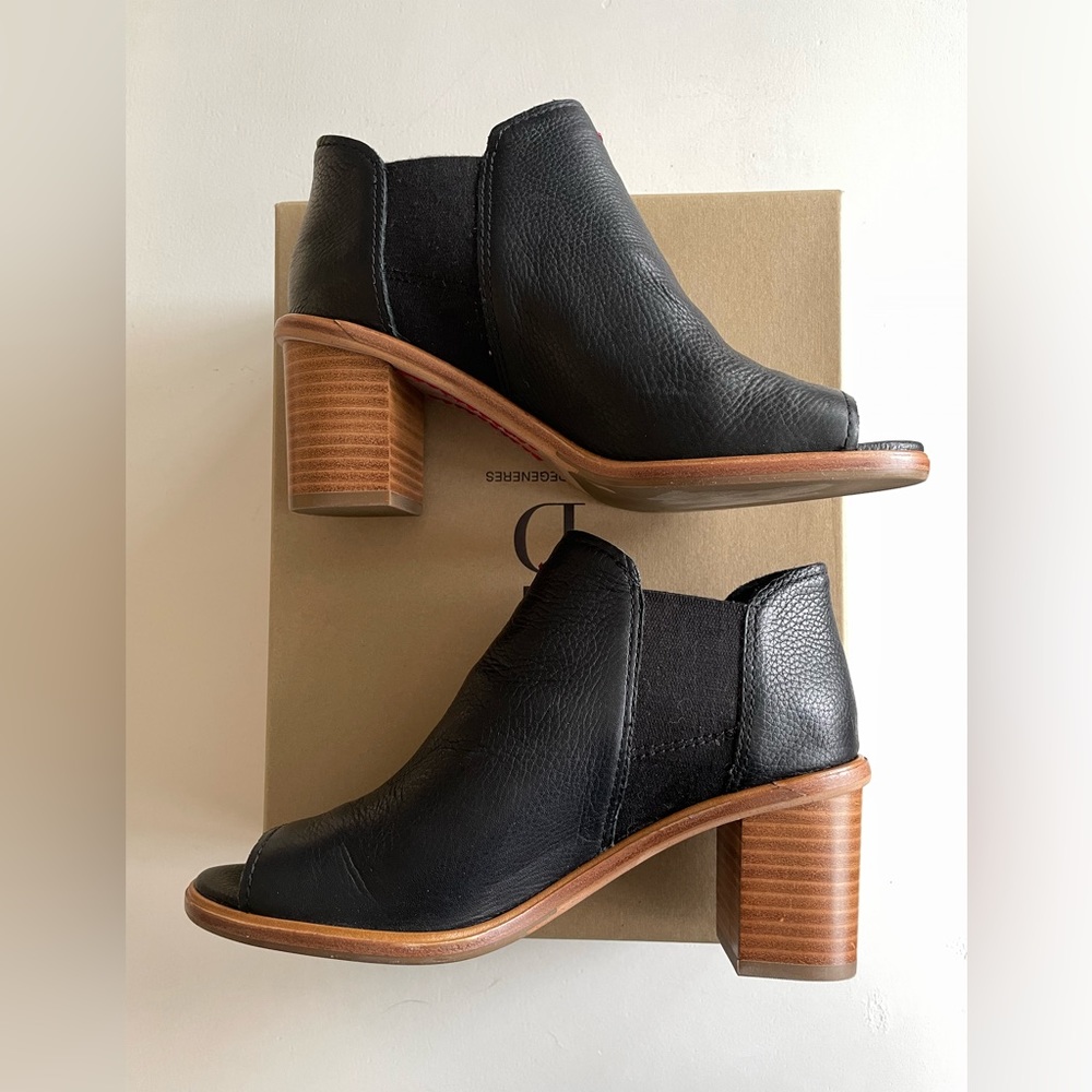 ED Ellen DeGeneres Samora Peep Toe Booties - Black Leather